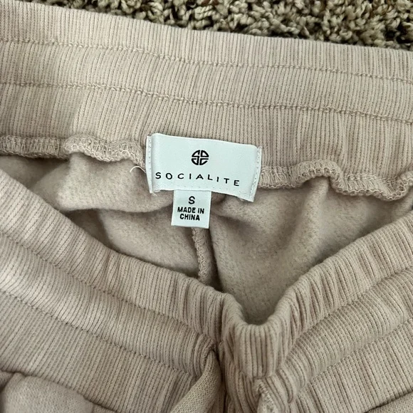 Socialite knit joggers size small - Picture 4 of 11